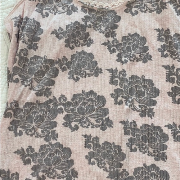 Tamils racer back tank - Picture 2 of 4